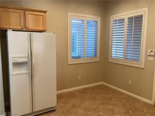 Photo #4: 2150732 Listing 