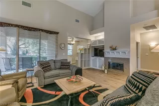 Photo #3: 2150808 Listing 