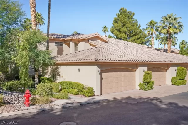 MLS: 2150851 Condo For Sale