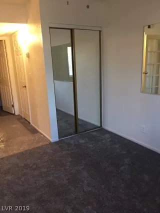 Photo #6: 2150853 Listing 