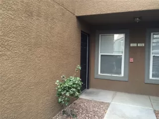 Photo #1: 2150866 Listing