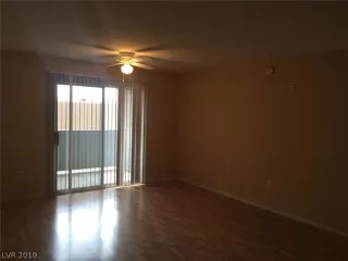 Photo #4: 2150866 Listing