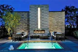 Photo #3: 2150901 Listing 