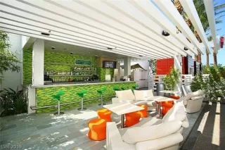 Photo #6: 2150901 Listing 