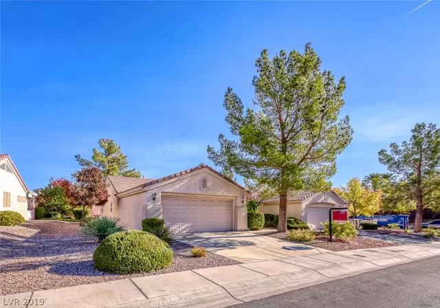 MLS: 2150927 Condo For Sale