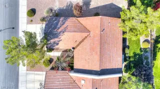 Photo #6: 2150927 Listing