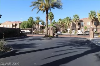 Photo #1: 2150930 Listing