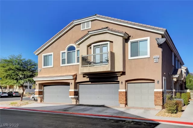 MLS: 2150937 Condo For Sale