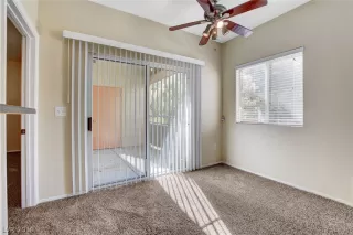 Photo #6: 2150962 Listing