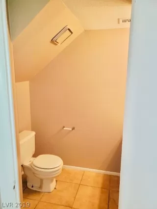 Photo #5: 2151059 Listing