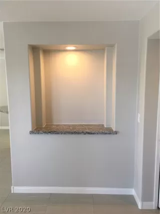 Photo #3: 2151108 Listing 