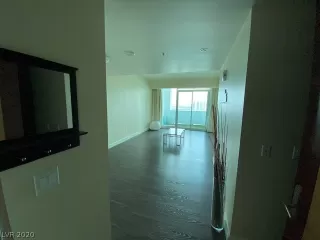 Photo #5: 2151133 Listing 