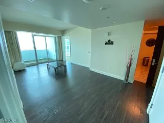 Photo #6: 2151133 Listing 