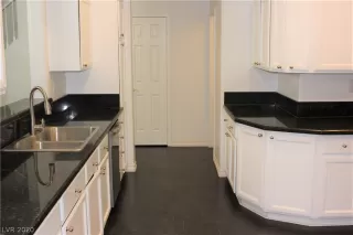 Photo #6: 2151178 Listing 