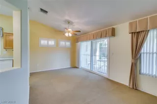 Photo #4: 2151220 Listing