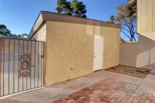 Photo #4: 2151248 Listing 