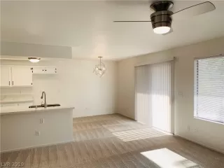 Photo #4: 2151251 Listing