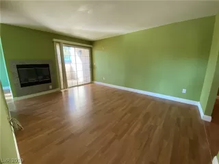 Photo #3: 2151281 Listing 