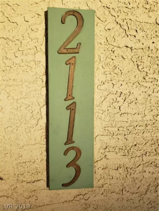 Photo #1: 2151300 Listing