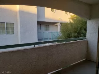 Photo #2: 2151300 Listing