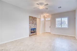 Photo #6: 2151323 Listing 