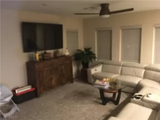 Photo #3: 2151324 Listing