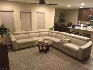Photo #5: 2151324 Listing