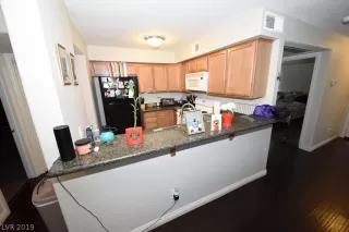 Photo #3: 2151371 Listing