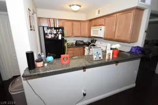 Photo #4: 2151371 Listing