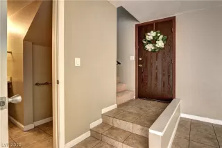 Photo #2: 2151404 Listing 