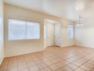 Photo #1: 2151509 Listing