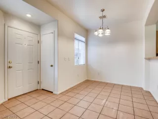 Photo #3: 2151509 Listing