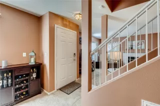 Photo #3: 2151539 Listing