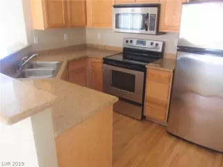 Photo #3: 2151540 Listing