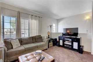 Photo #1: 2151607 Listing