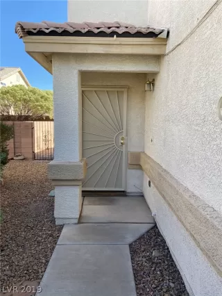 Photo #3: 2151630 Listing 
