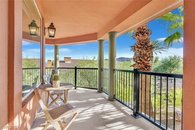 MLS: 2151677 Condo For Sale