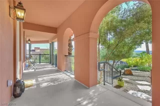 Photo #3: 2151677 Listing