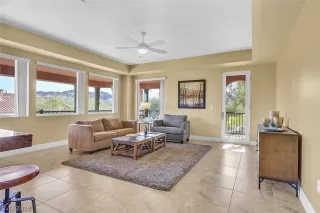 Photo #6: 2151677 Listing