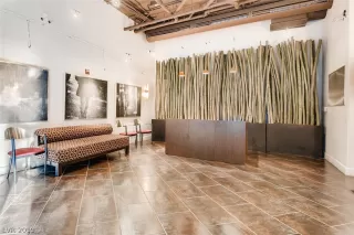 Photo #3: 2151693 Listing