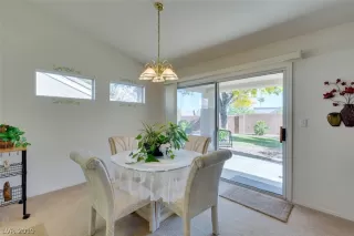 Photo #6: 2151721 Listing 