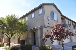 Photo #1: 2151774 Listing