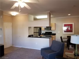 Photo #2: 2151800 Listing 