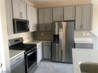 Photo #2: 2151828 Listing 