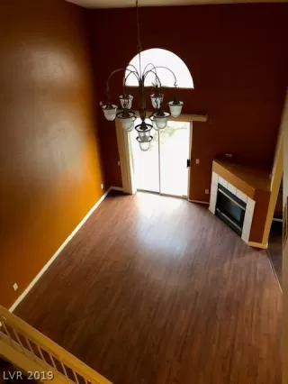 Photo #4: 2151843 Listing 