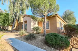 Photo #2: 2151887 Listing