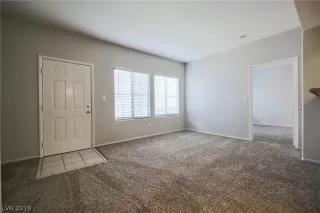 Photo #5: 2151887 Listing