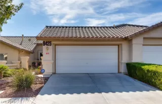 Photo #1: 2151963 Listing