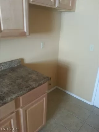 Photo #5: 2151991 Listing 