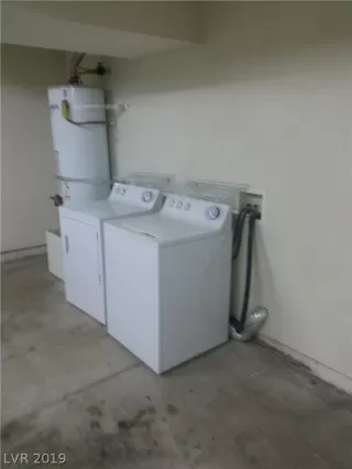 Photo #6: 2151991 Listing 